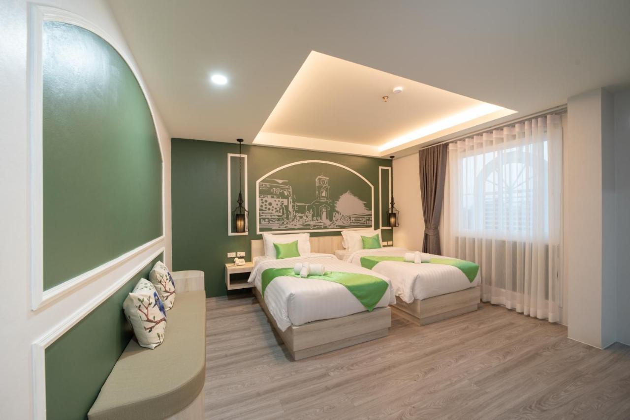 Peranakan House Phuket Екстериор снимка